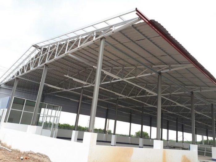 Thi công mái hiên nhà xưởng Quảng Ngãi