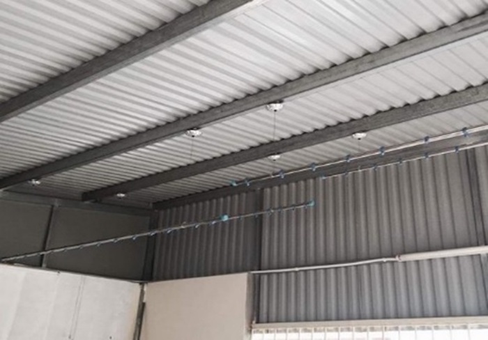 Thi công tôn vách tại Tp Quảng Ngãi
