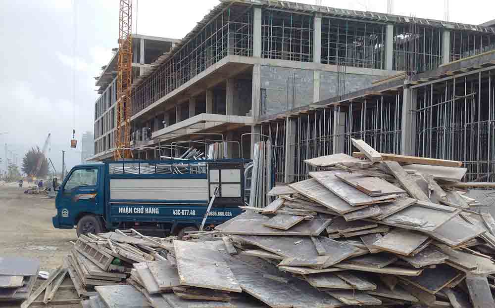Tại sao nên lựa chọn dịch vụ thu mua copha cũ tại Bình Sơn của công ty Quang Phúc?