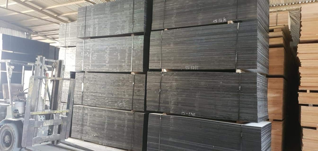 Có nên lựa chọn đơn vị uy tín để thanh lý ván phủ phim cũ không?